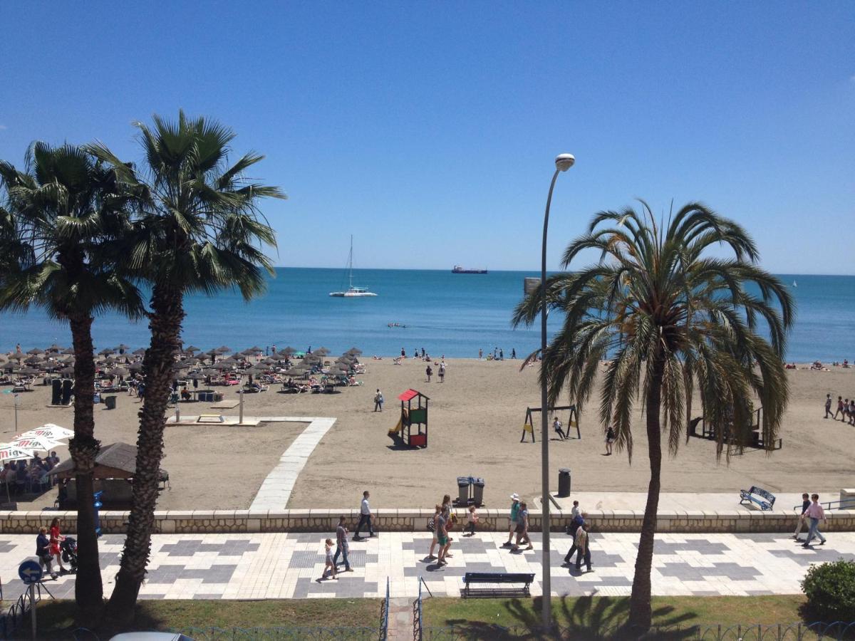 Malagueta Blue Beach Malaga Exterior photo